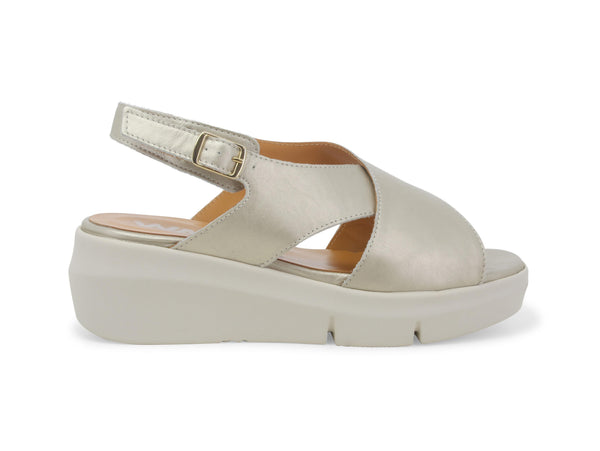 Melluso Sandalo Comfort con Zeppa Tomaia Pelle Metallizzata Oro Platino R80420W-233181